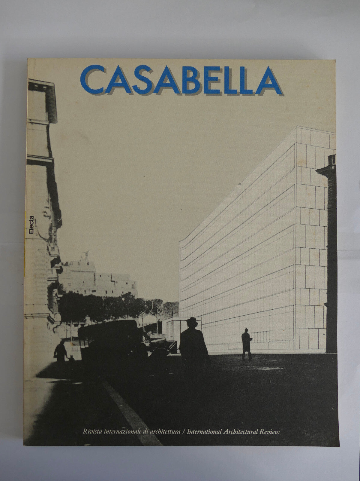 Casabella n. 538 1987 rivista vintage di architettura italiana con copertina sul design di edifici urbani