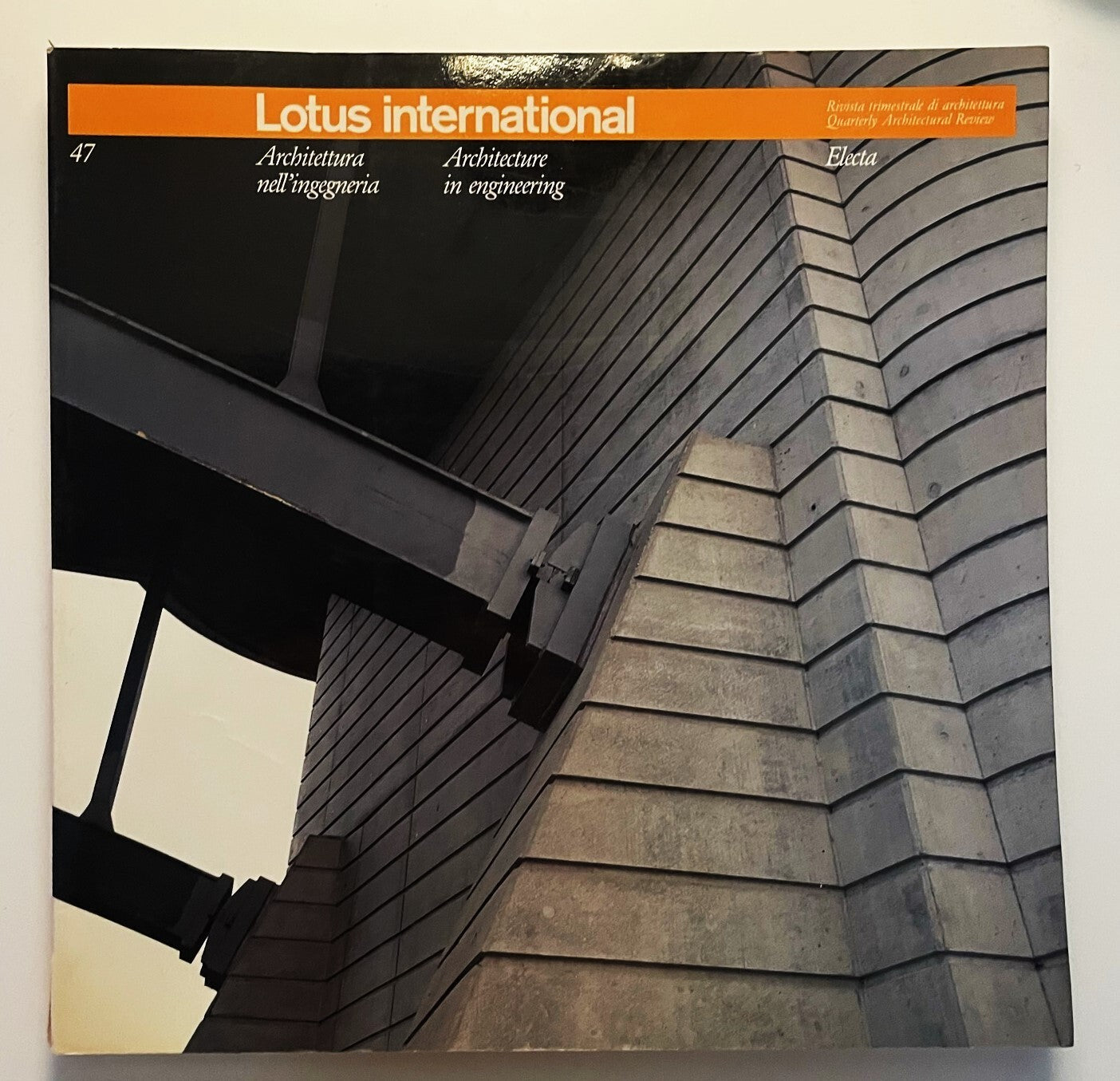 Lotus International n. 47 vintage 1985 rivista italiana di architettura su design ingegneristico
