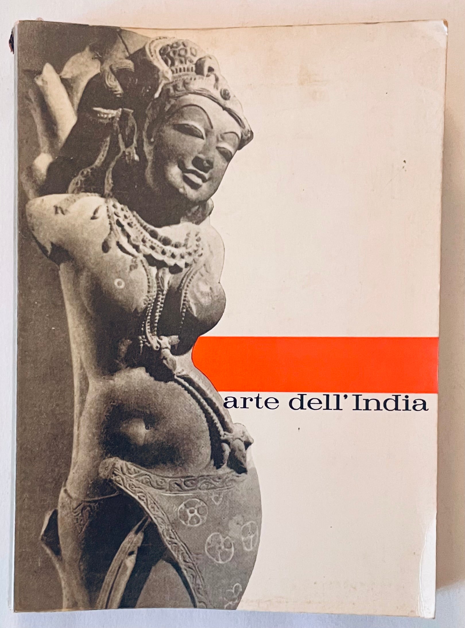 Catalogo vintage Arte dell'India che presenta la mostra di arte e scultura indiana a Roma 1960-1961