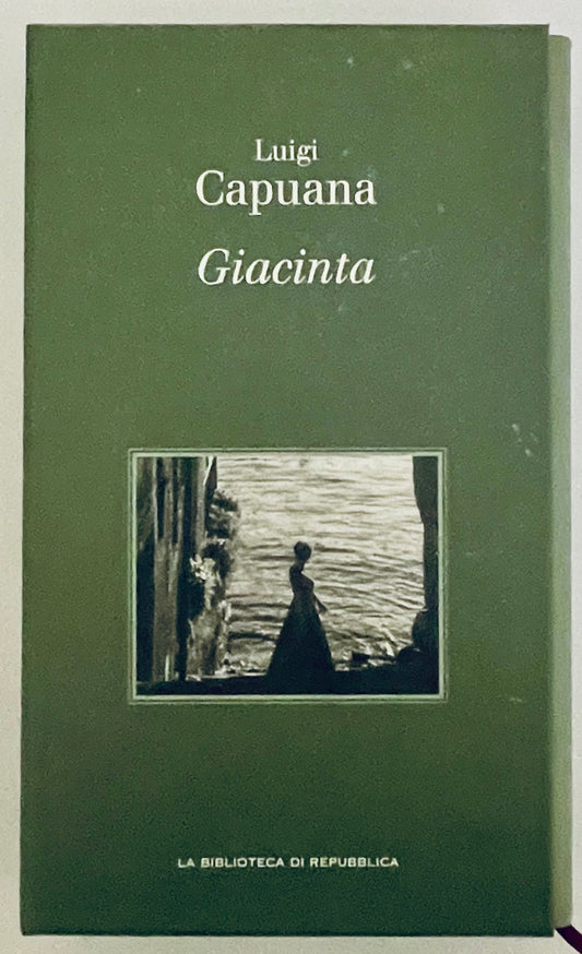 Giacinta rara succulenta con foglie verde vivace e forma a rosetta compatta