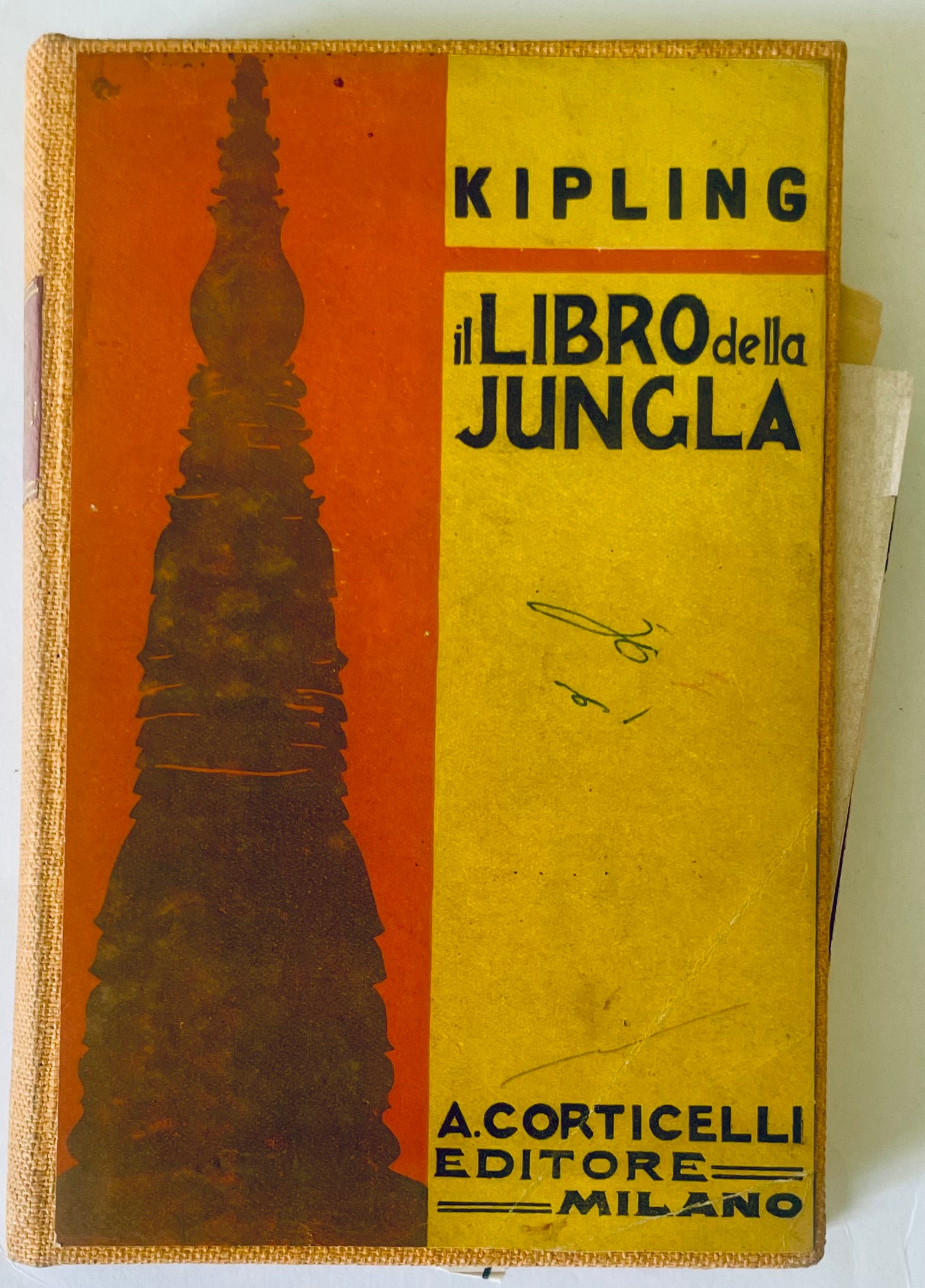 Edizione vintage del libro Il Libro della Jungla di Kipling pubblicato nel 1931 a Milano
