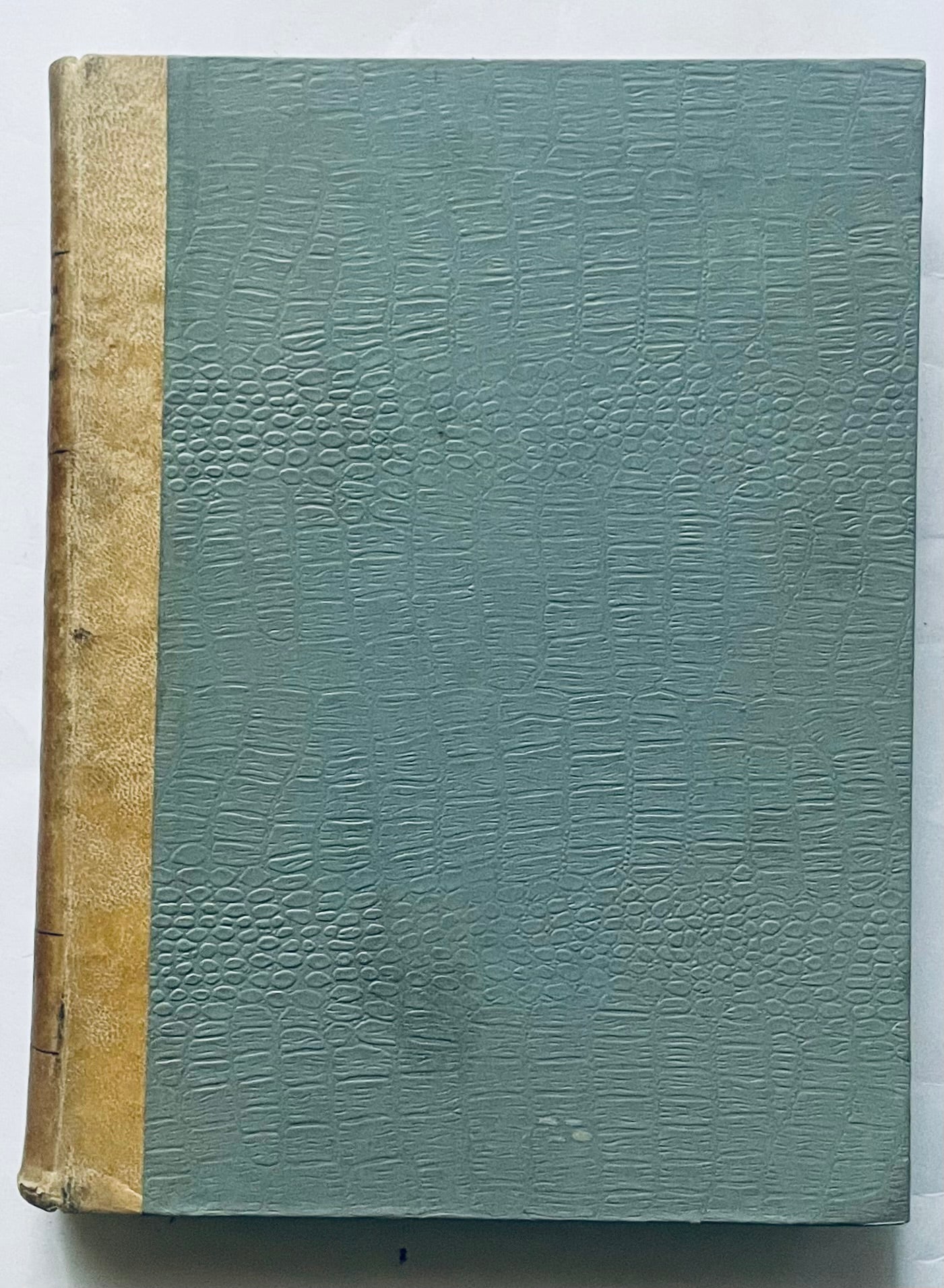 Libro rilegato vintage LA CHIRURGIA DEGLI ORGANI DI MOVIMENTO Vol. XXXII di E. Cappelli del 1948