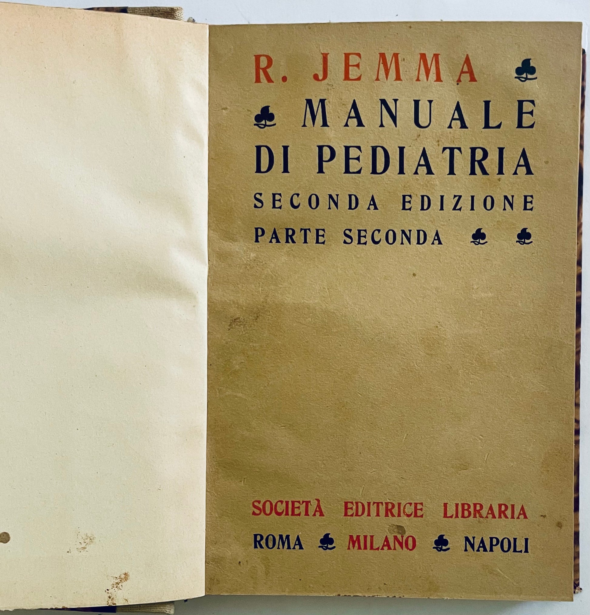 Manuale di Pediatria seconda edizione parte seconda 1943 libro medico pediatrico vintage di R. Jemma