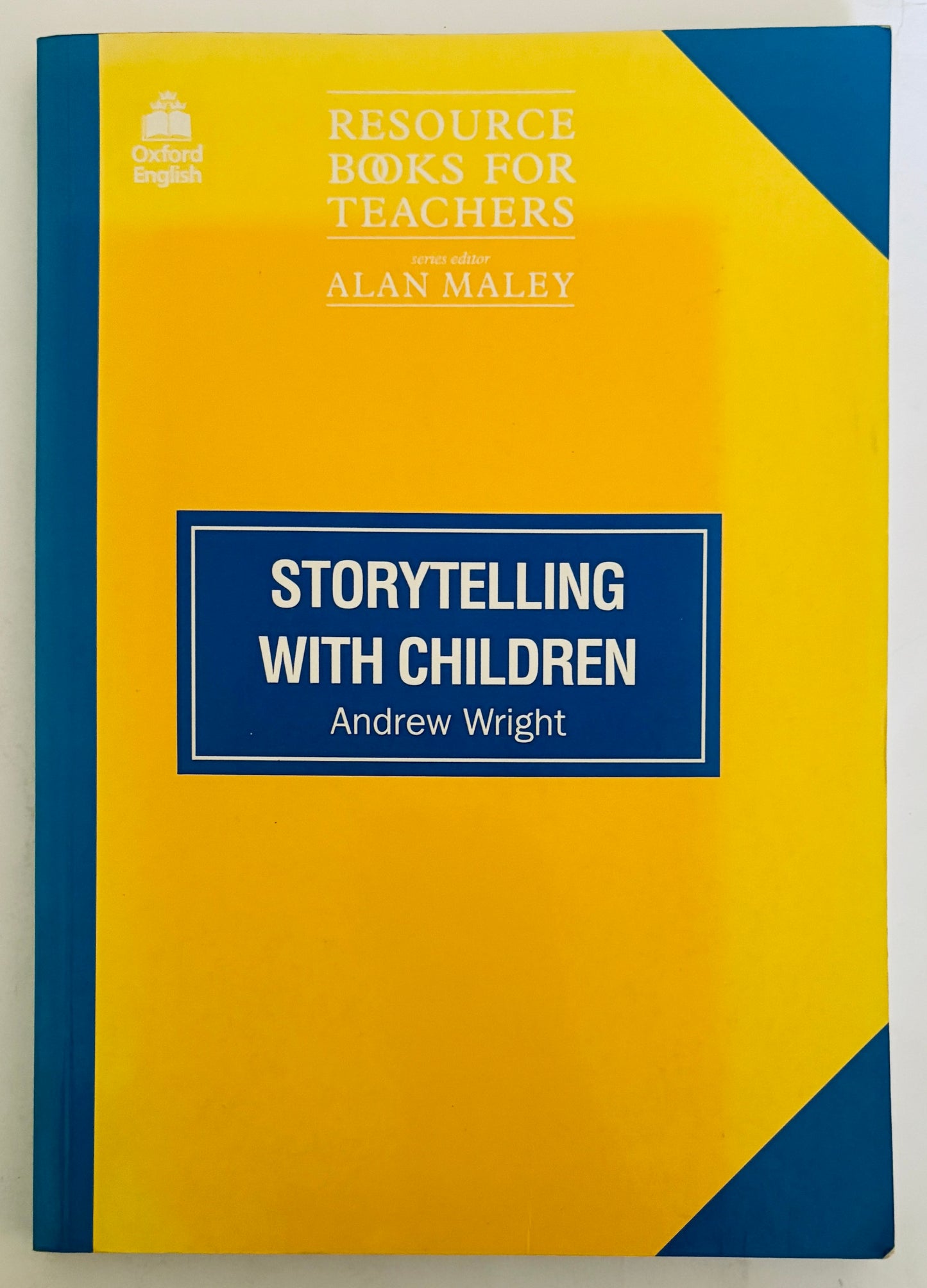 Storytelling with Children di Andrew Wright, libro di risorse educative per insegnanti a cura di Alan Maley