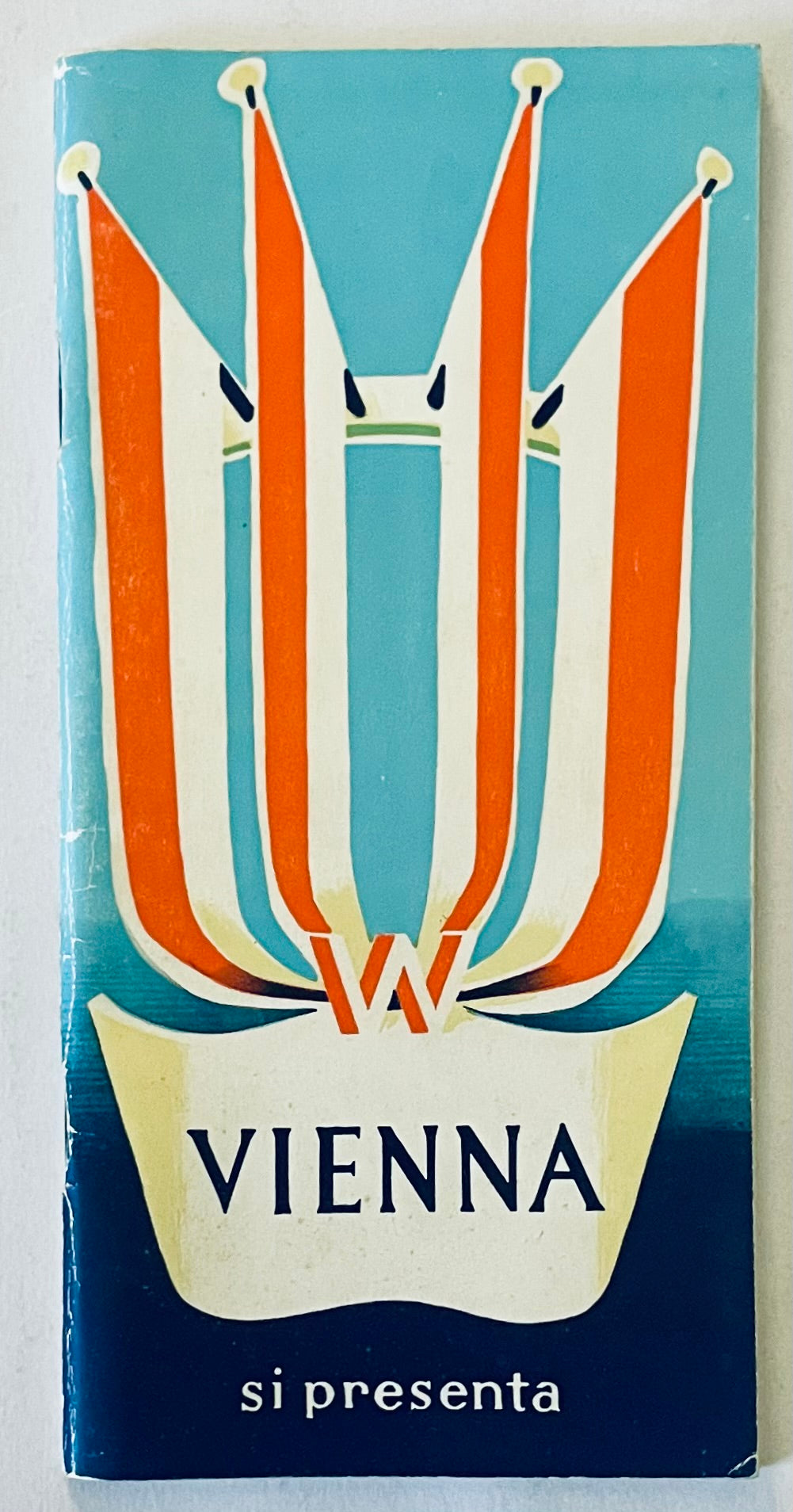 Vintage Vienna si presenta guida del 1957 di Hans Mandl con copertina grafica